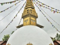 15_Stupa_Wird von Buddhisten betend im Uhrzeigersinn umkreist